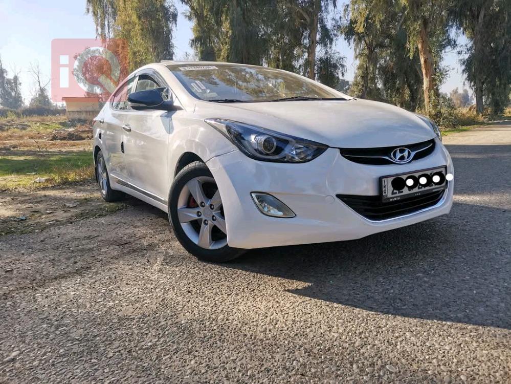 هیوندای ئەلەنترا